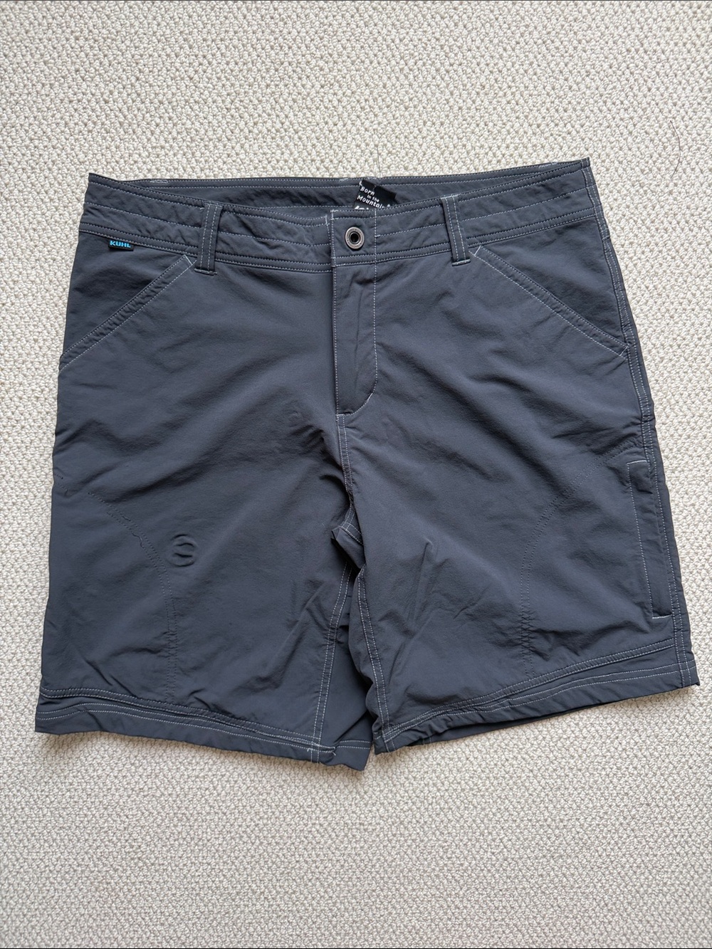 Kuhl Mens Renegade Cargo Shorts Charcoal Gray Contrast Stitch Stretch Size 36